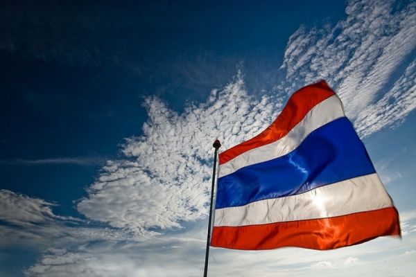Среди пострадавших от взрывов на курортах Тайланда нет граждан РФ