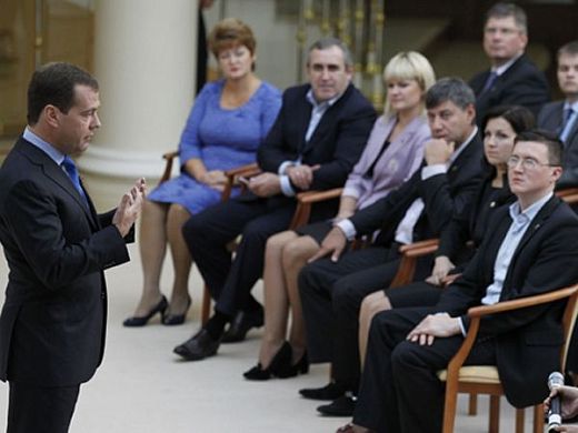 Дмитрий Медведев ответил на вопросы жителей Пензенской области