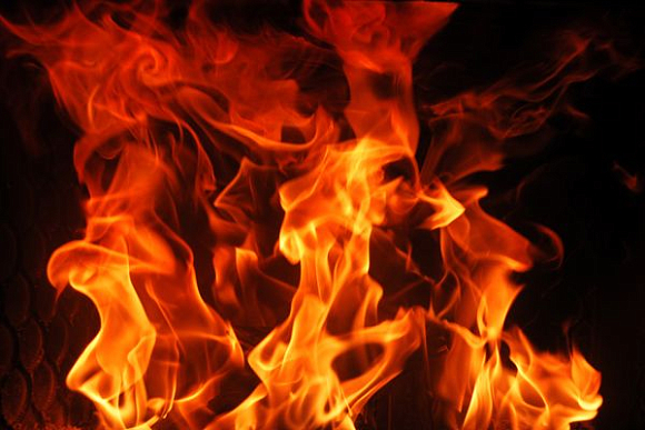 В Тамале горит здание РДК — соцсети