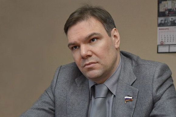 Леонид Левин: «Надо исполнять  уже принятые законы!»