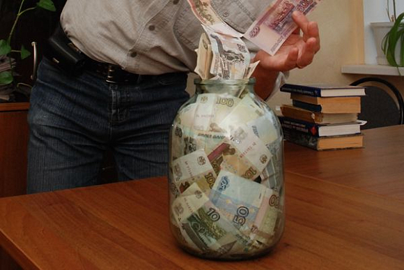 В Пензенской области у мужчины из погреба украли банку, где он хранил полмиллиона рублей