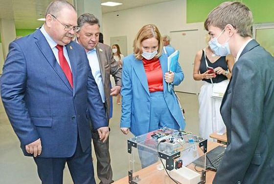 Мельниченко пообещал перемены в пензенском образовании