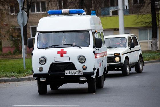 В Пензе на улице 65-летия Победы столкнулись три автомобиля