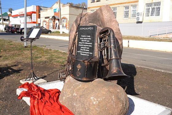 В Мокшане на площади ежедневно будет звучать вальс