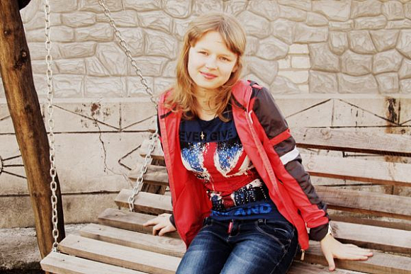 В Пензе собирают деньги на лечение Е. Кириленко, которой нельзя смотреть на звезды