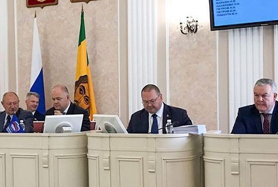 Олег Мельниченко на сессии Заксобра подчеркнул социальную направленность бюджета