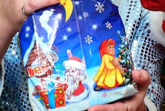 На подарки пензенским детям выделено 2 млн рублей
