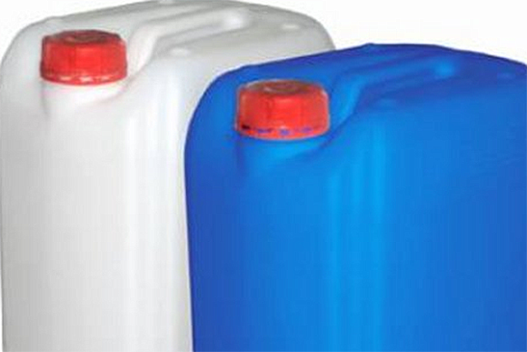 В Мокшане житель ближнего зарубежья хранил 2 тыс. литров алкосуррогата
