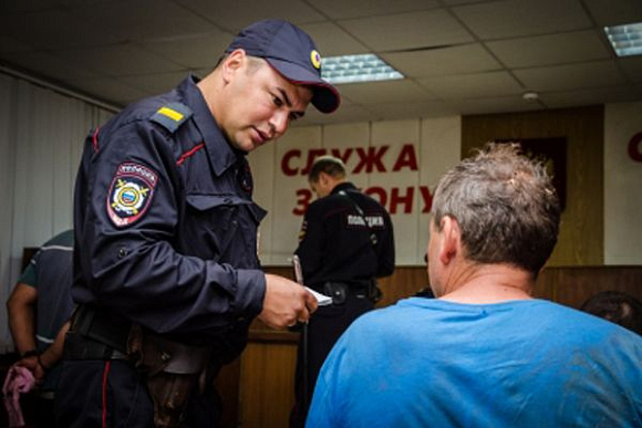 В Терновке ЧОПовцы поймали похитителя 48 кг латунной стружки