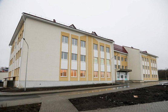 В Чемодановке завершается строительство новой школы