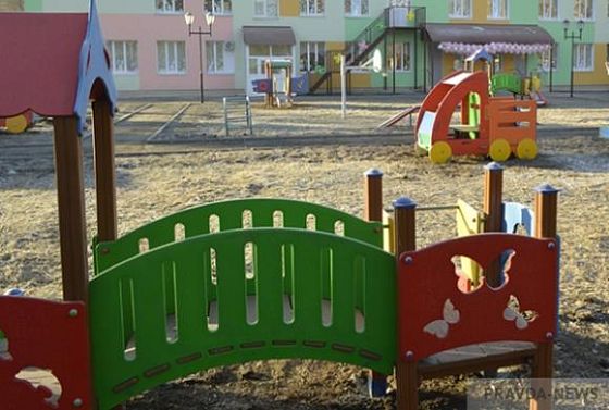 В Пензе жителям ул. Кронштадтской помогут с установкой детской площадки
