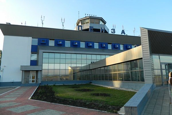 Пензу и Крым связали «Саратовские авиалинии»