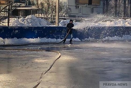 В Пензе планируют залить 33 хоккейные площадки