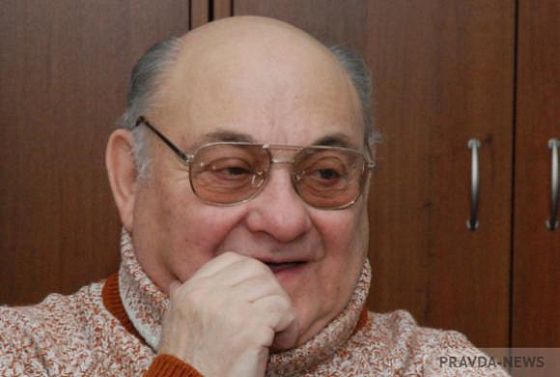 Пензенский драмтеатр поздравил Михаила Каплана с 88-летием