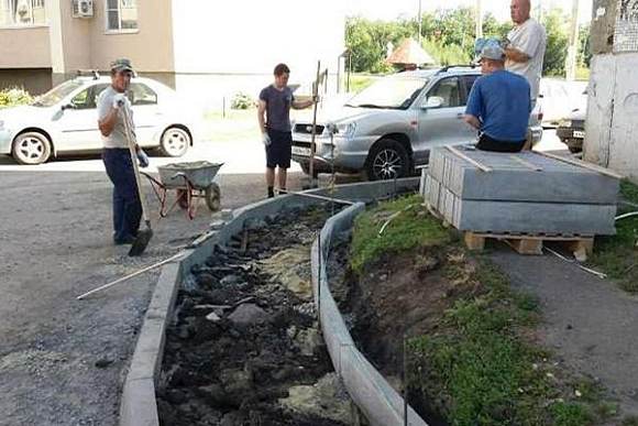 В Пензе благоустраивают дворы на ул. Саранской, Антонова, Чехова