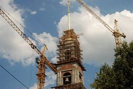 В Пензе приостановлена работа двух башенных кранов на стройке Спасского кафедрального собора