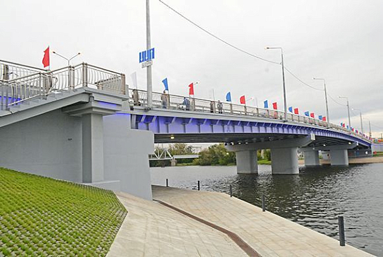 Мельниченко рассказал о возможности реверсивного движения на Бакунинском мосту