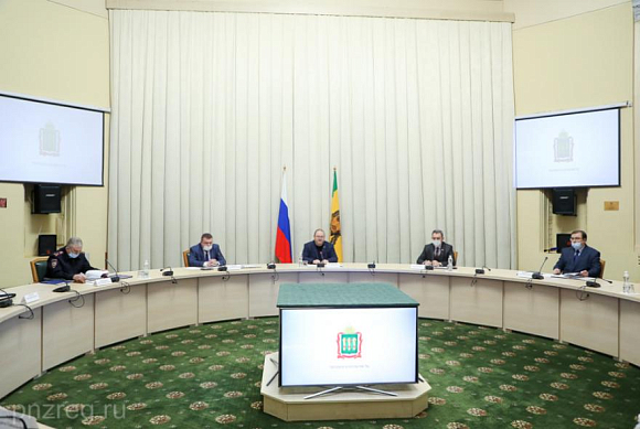 Мельниченко потребовал усилить антитеррористическую защищенность объектов образования