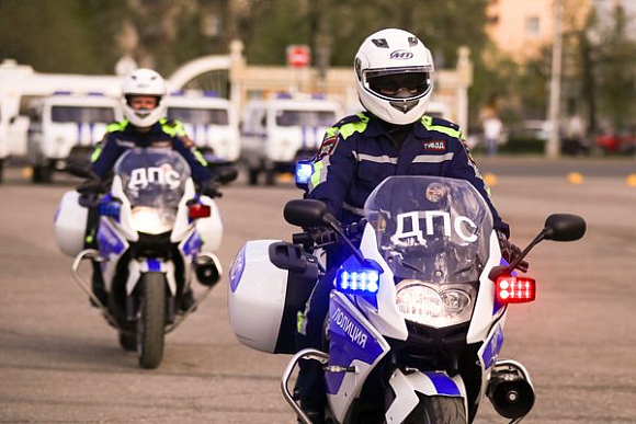 Пензенские инспекторы ДПС впервые сели на скоростные мотоциклы