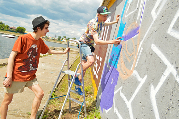 В Пензе на фестивале граффити художники работают по 12 часов