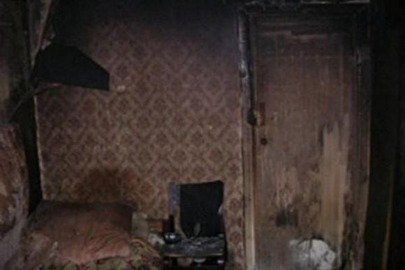 В Пензе пожарные спасли мужчину из горящей квартиры
