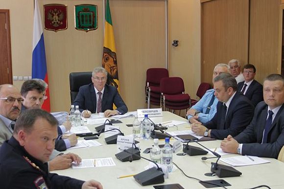 И. Белозерцев принял участие в видеоконференции с Д. Медведевым