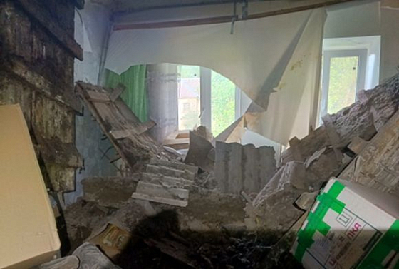 Упавший в пензенской квартире потолок привлек внимание руководителя СК России