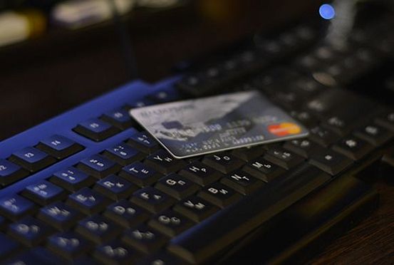 Пензенцу грозит срок за потраченные деньги с чужих банковских карт