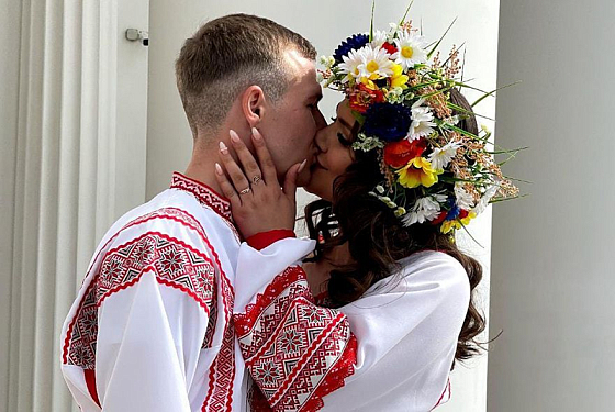 Пара из Наровчата поженилась на выставке-форуме «Россия» в Москве