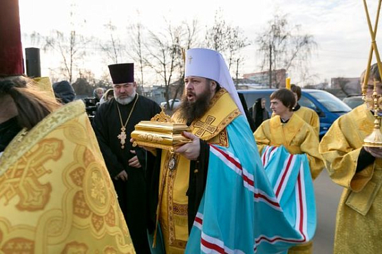 В Пензу доставили ковчег с частицей мощей святителя Феофана Затворника