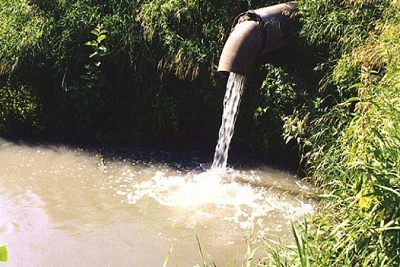 В Пензенской области УК незаконно сбрасывала в реку сточные воды