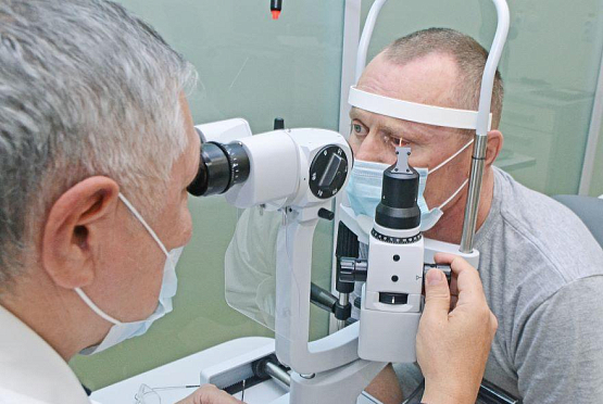 В Пензе начали делать сложнейшие операции по трансплантации роговицы глаза