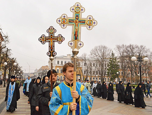 В Пензе состоялся Крестный ход в честь праздника Казанской иконы Божией Матери