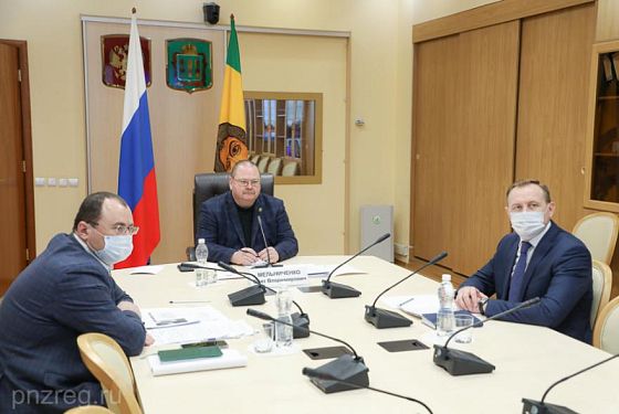 Мельниченко внес предложения по развитию местного самоуправления