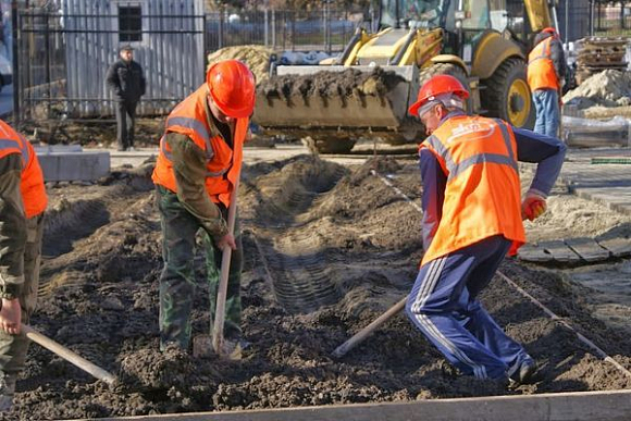 В Спасском районе началось строительство открытой спортплощадки