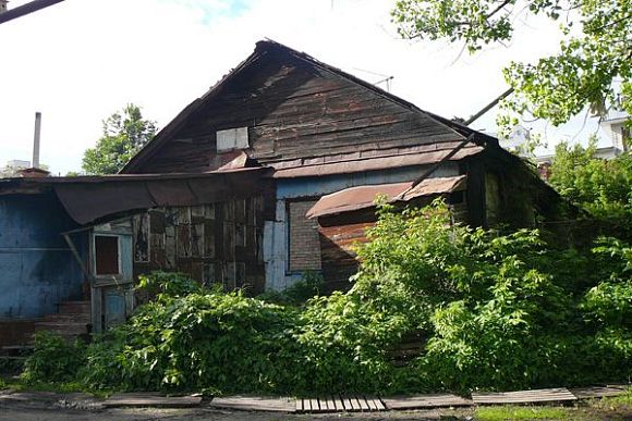 В Пензе ветхий дом на ул. Богданова,12-б снесут к осени