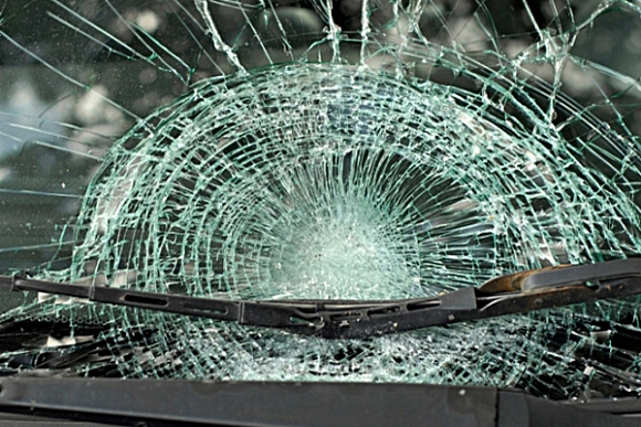 При столкновении авто под Кузнецком пострадали два человека