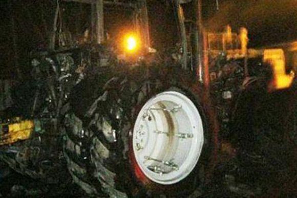 В Шемышейке загорелся трактор «Беларусь»