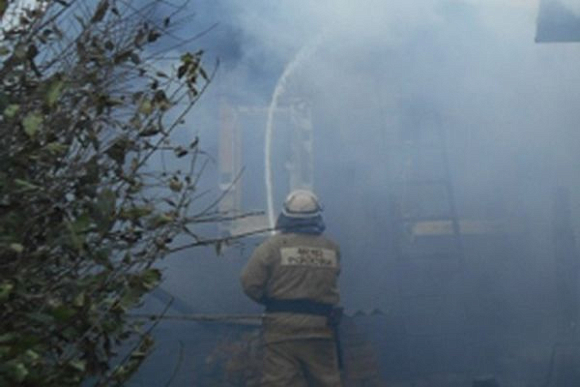 В Пензе пожар на 2-м Городищенском проезде тушили 22 спасателя