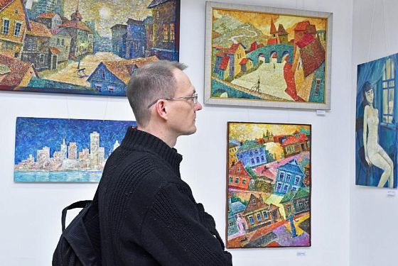 В Пензе открылась выставка Игоря Анисимова