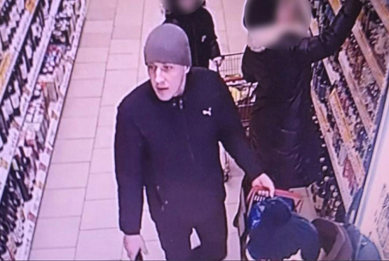 В Пензе разыскивают подозреваемого в краже товара из магазина