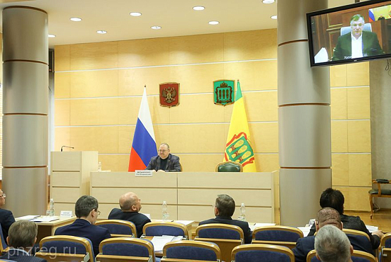 Олег Мельниченко доложил Марату Хуснуллину о реализации нацпроектов в Пензенской области