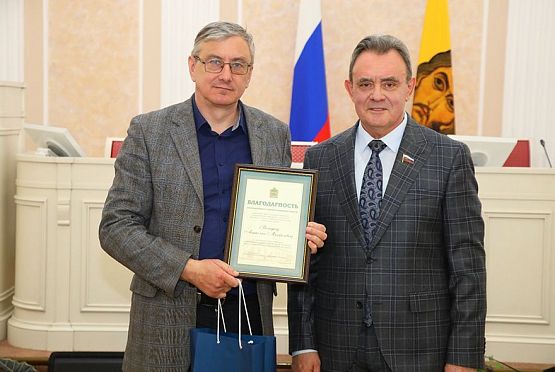 Валерий Лидин вручил награды лучшим пензенским журналистам