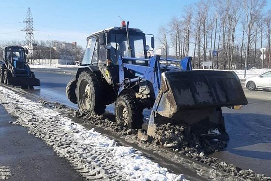 В Пензе коммунальщики устранили последствия снегопада