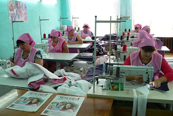 В Неверкинском районе швейному предприятию передадут дополнительное здание