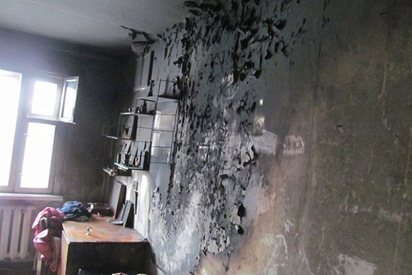 В Кузнецке полицейские спасли от пожара жильцов многоэтажки
