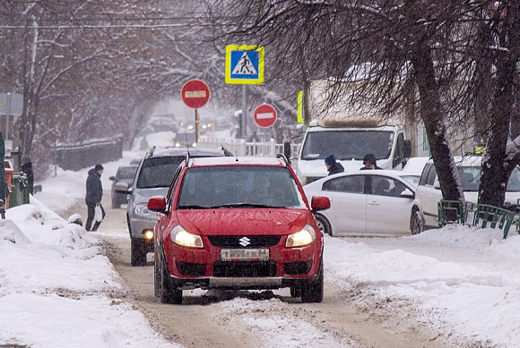 Мельниченко дал коммунальщикам сутки на очистку Пензы от снега