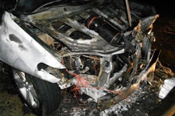 В Пензе на ул. Карпинского сгорела Mazda