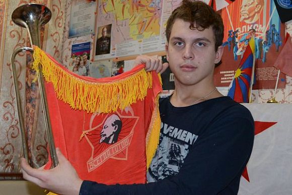 Пензенский школьник коллекционирует флаги разных стран