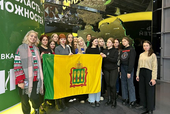 42 пензенских студента посетили Москву благодаря нацпроекту 